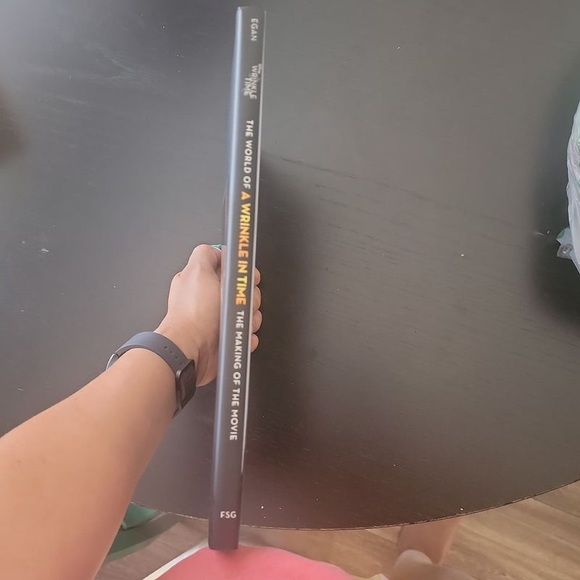 Disney A Wrinkle In Time (The Making of a Movie) book HARDBACK NWT - Picture 4 of 5